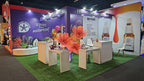 Giant organza flower installation at the Florais de Saint Germain booth