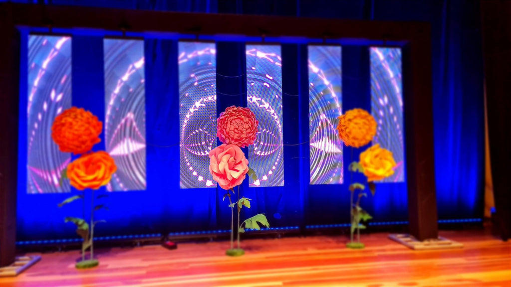 Handcrafted finish on the giant flower in Premium EVA foam