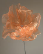 Flor de organza gigante clássica rosa, na cor pêssego