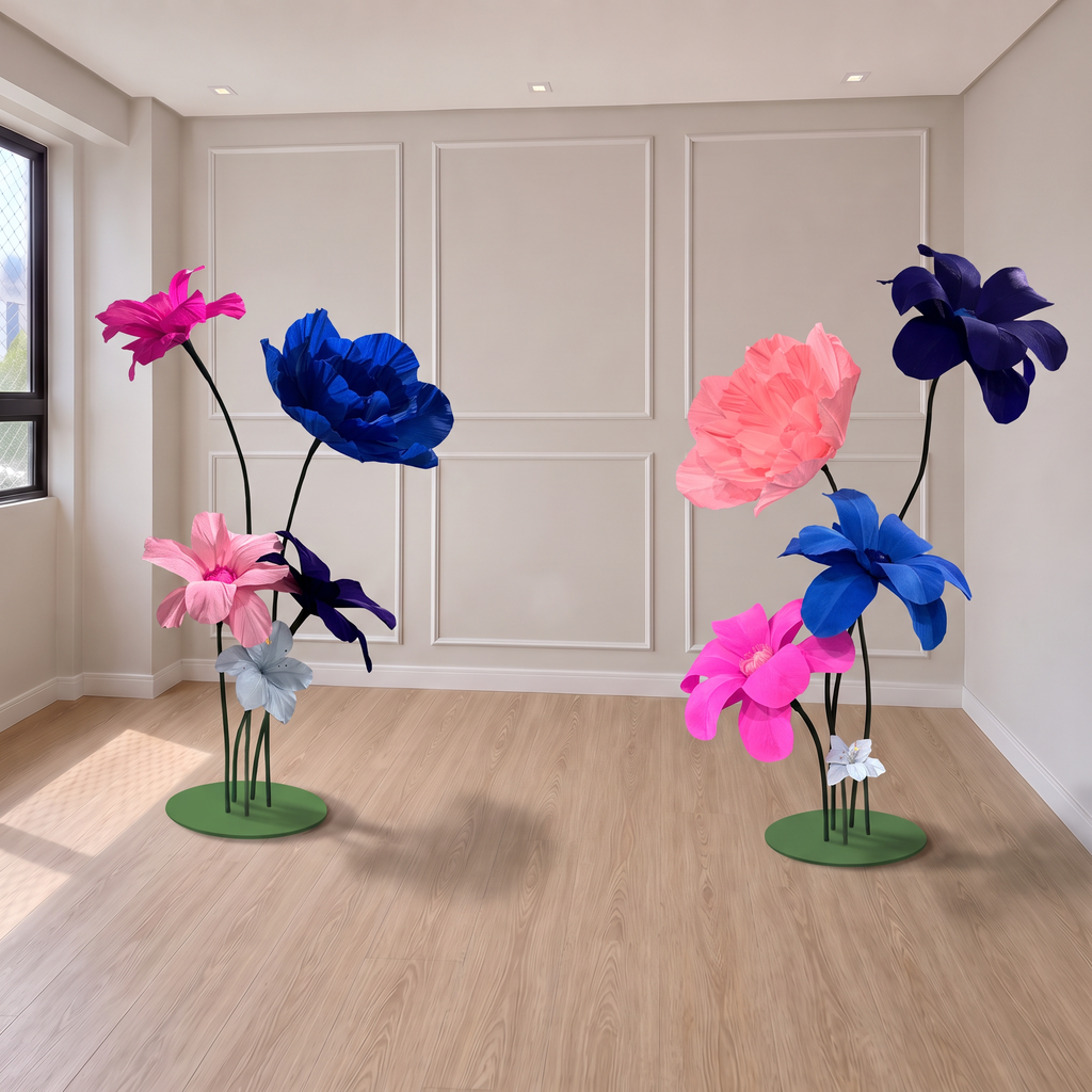 Pieds de fleurs géantes en papier crépon italien bleu et rose