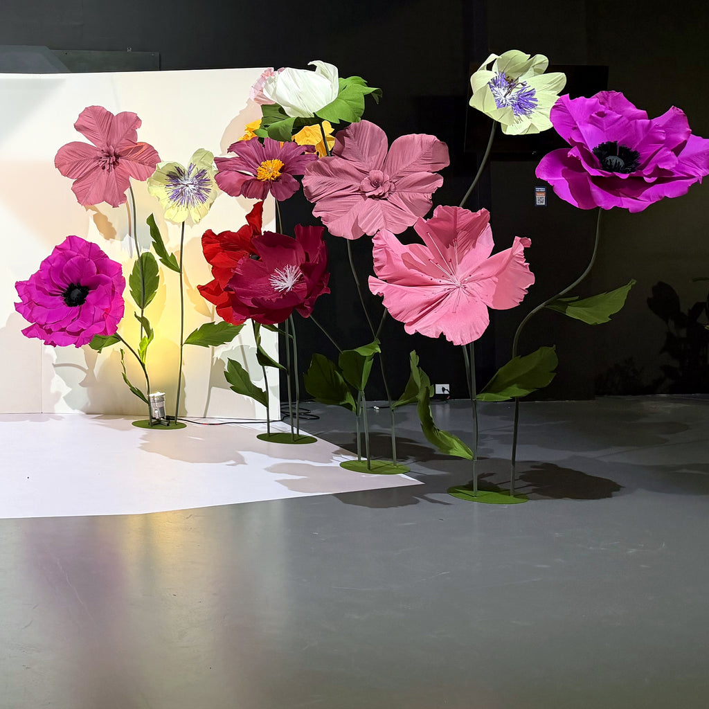 Jardin de fleurs géantes en papier crépon italien, côté droit