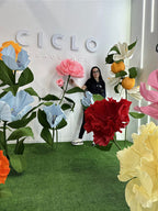 Vue générale du stand de lancement avec jardin floral géant